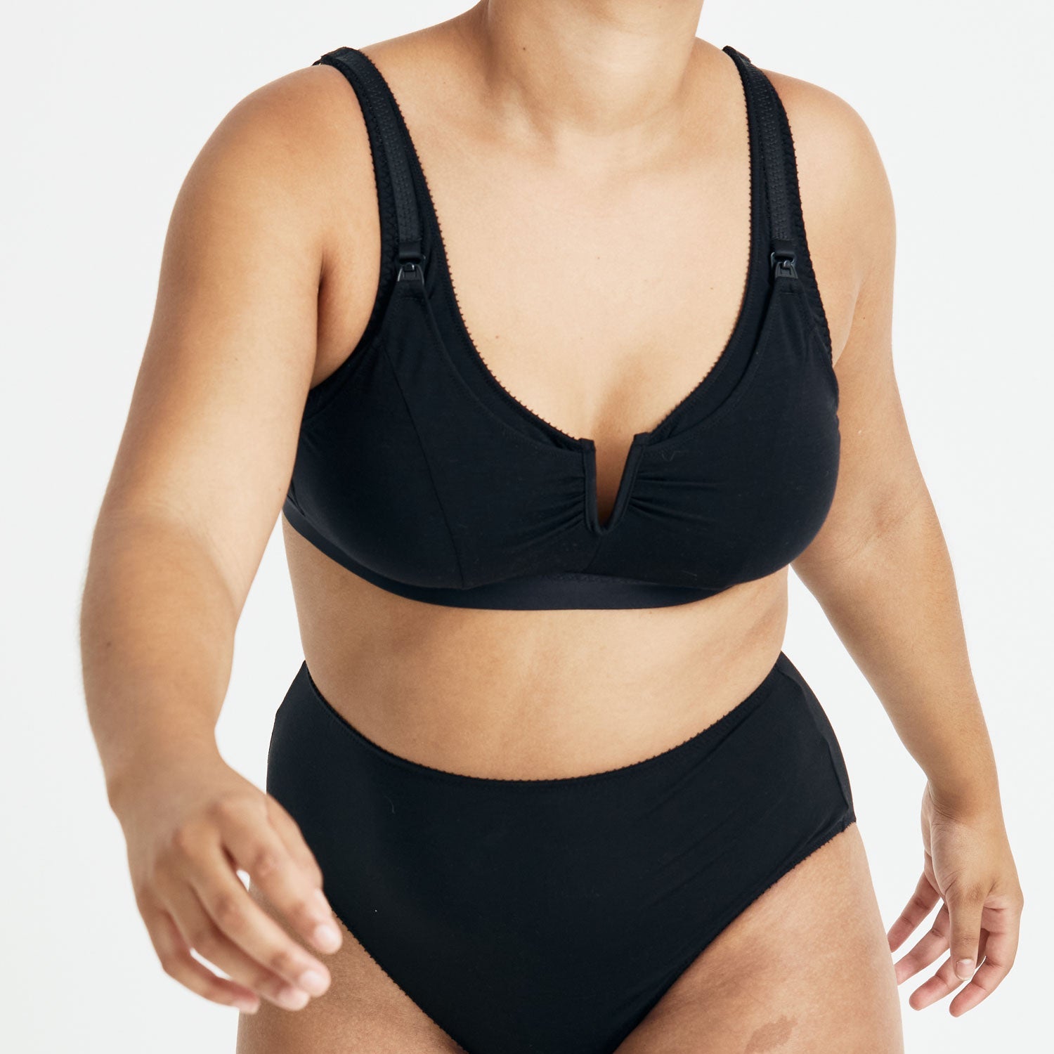 Videris Lingerie Belle nursing bra with A frame and drop down cups in black