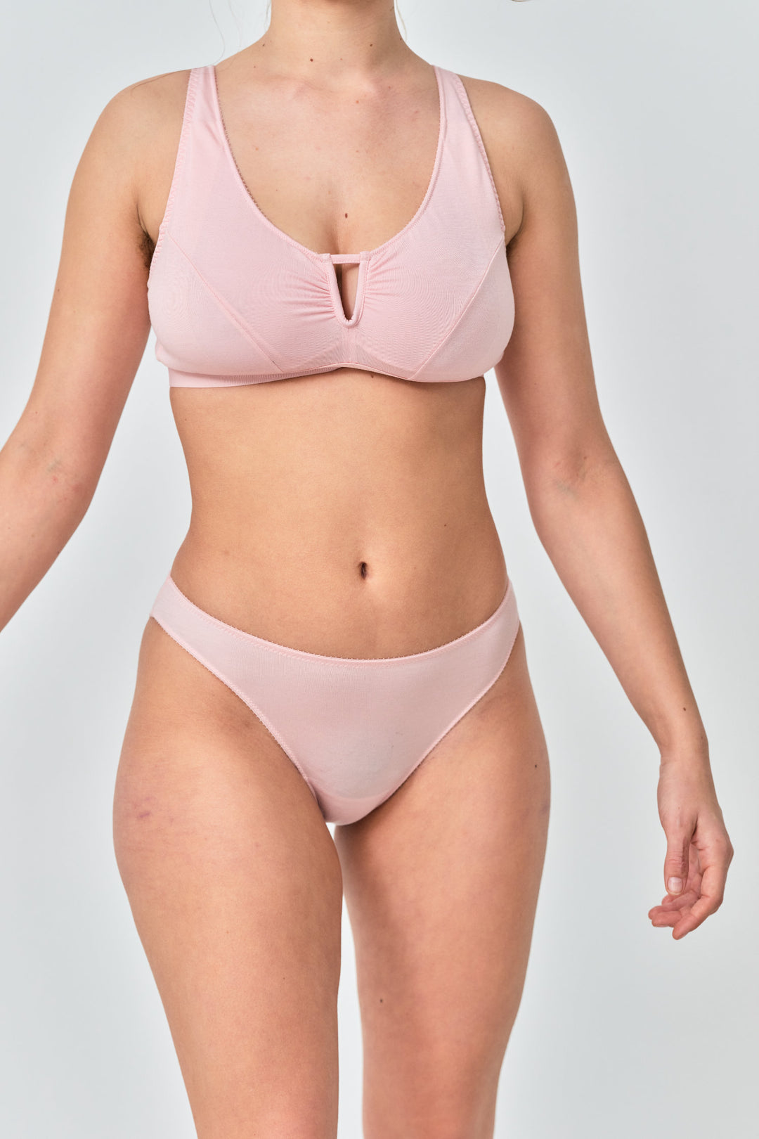 Videris Lingere Rachel fuller coverage soft cup wrieless bra in rosy pink sustainable soft Tencel