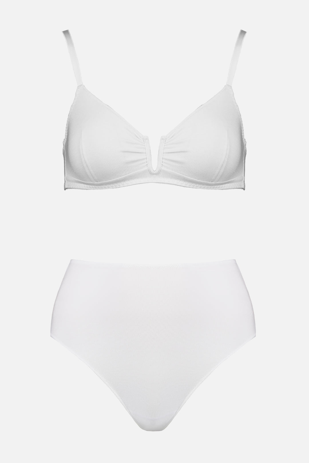Videris lingerie. This lingerie set is in white. Made from TENCEL™. Our fabric is luxurious, sustainable & oeko tex certified. Ultra comfortable.